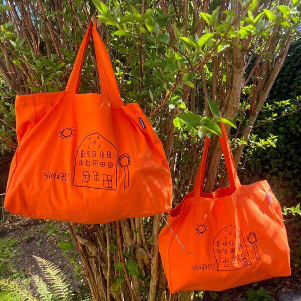 oranje tassen huis