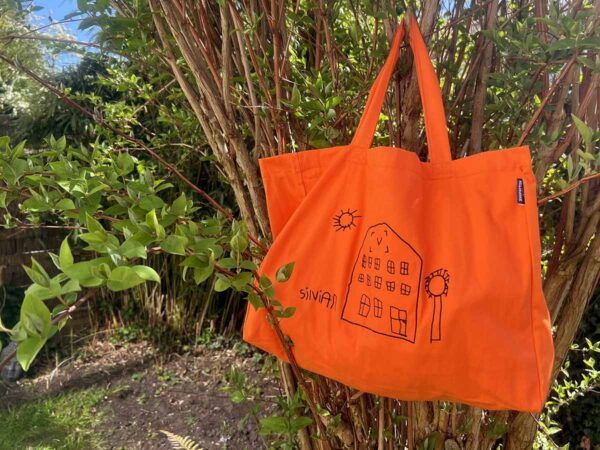 Oranje tas huis